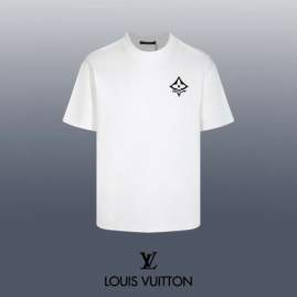 Picture of Louis Vuitton T Shirts Short _SKULVXS-LmptxL01356817